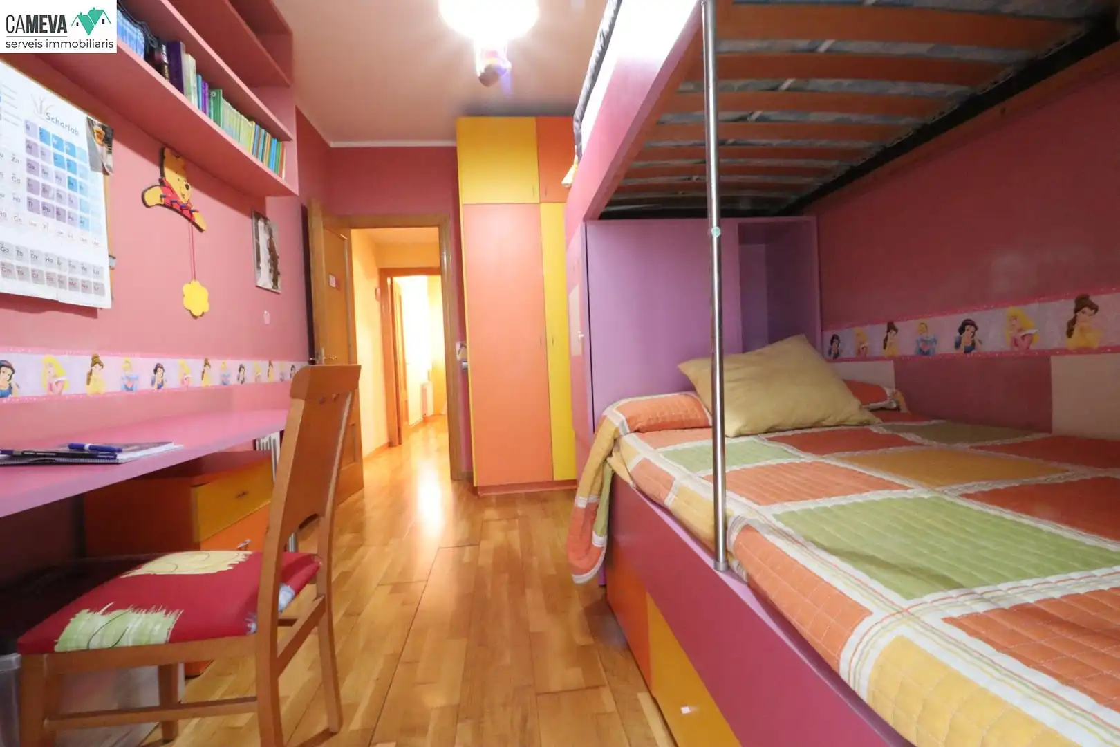 Habitación de Piso en venta en Sabadell con Aire acondicionado, Calefacción y Parquet