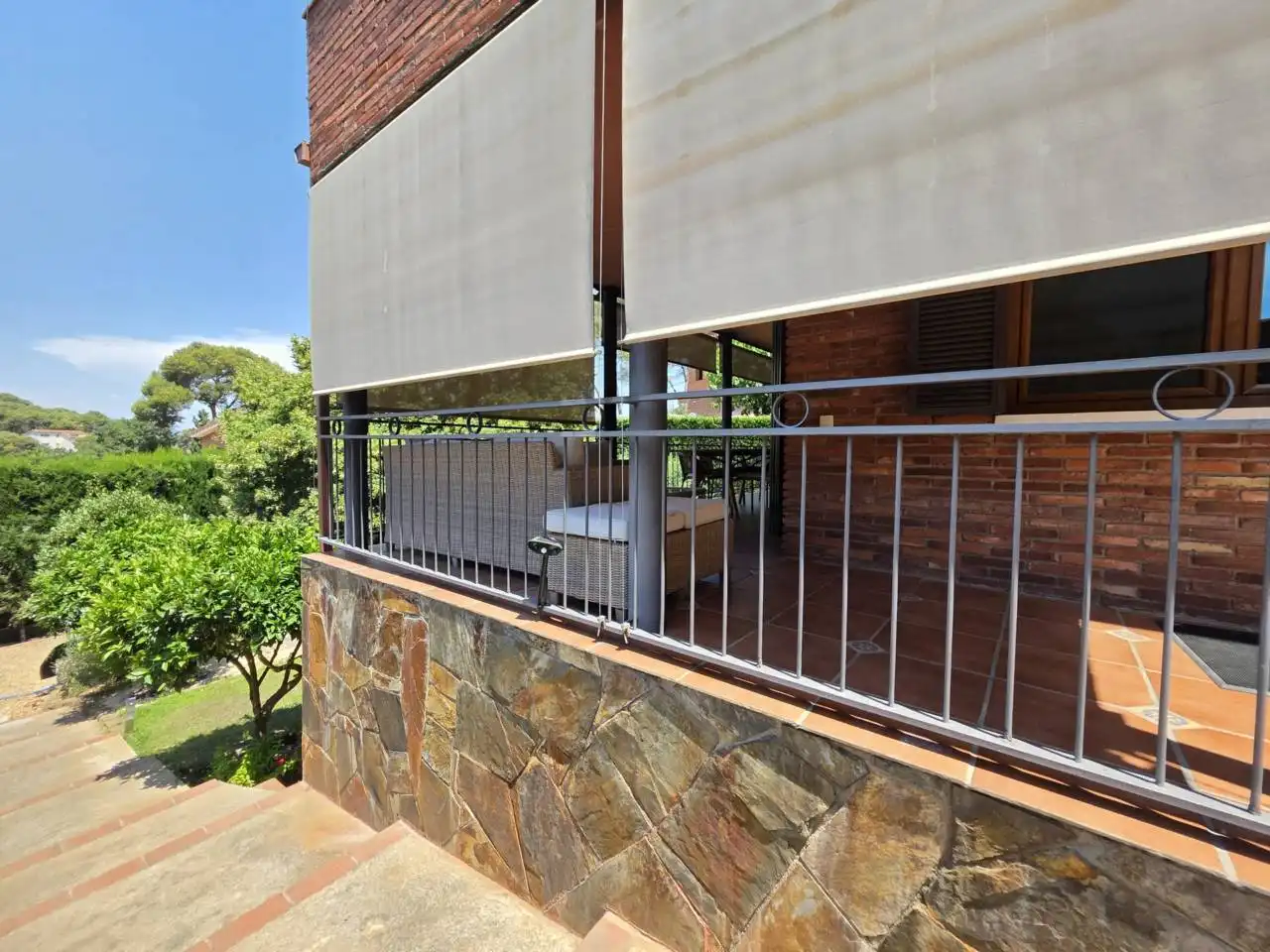 Terraza de Casa o chalet en venta en Montcada i Reixac con Aire acondicionado, Calefacción y Jardín privado