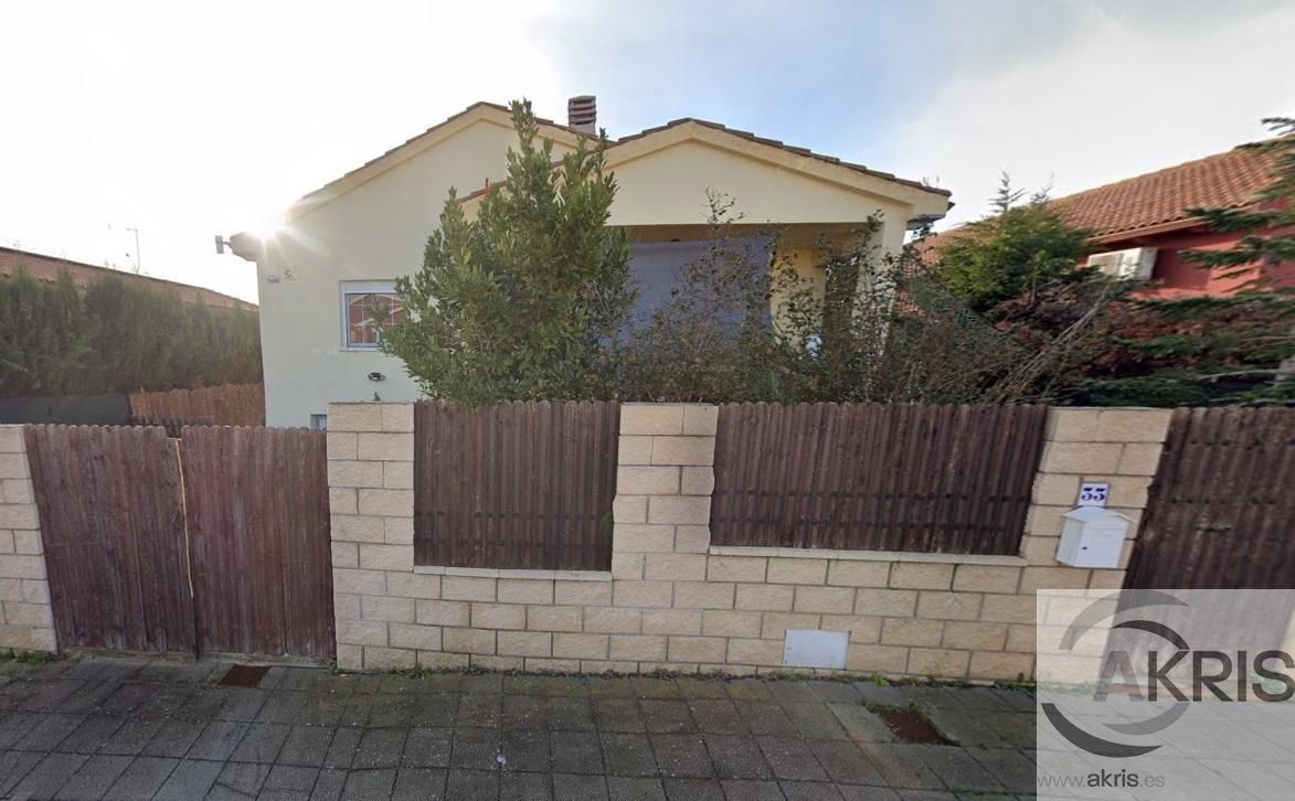 Exterior view of House or chalet for sale in Burguillos de Toledo  with Heating, Private garden and Terrace