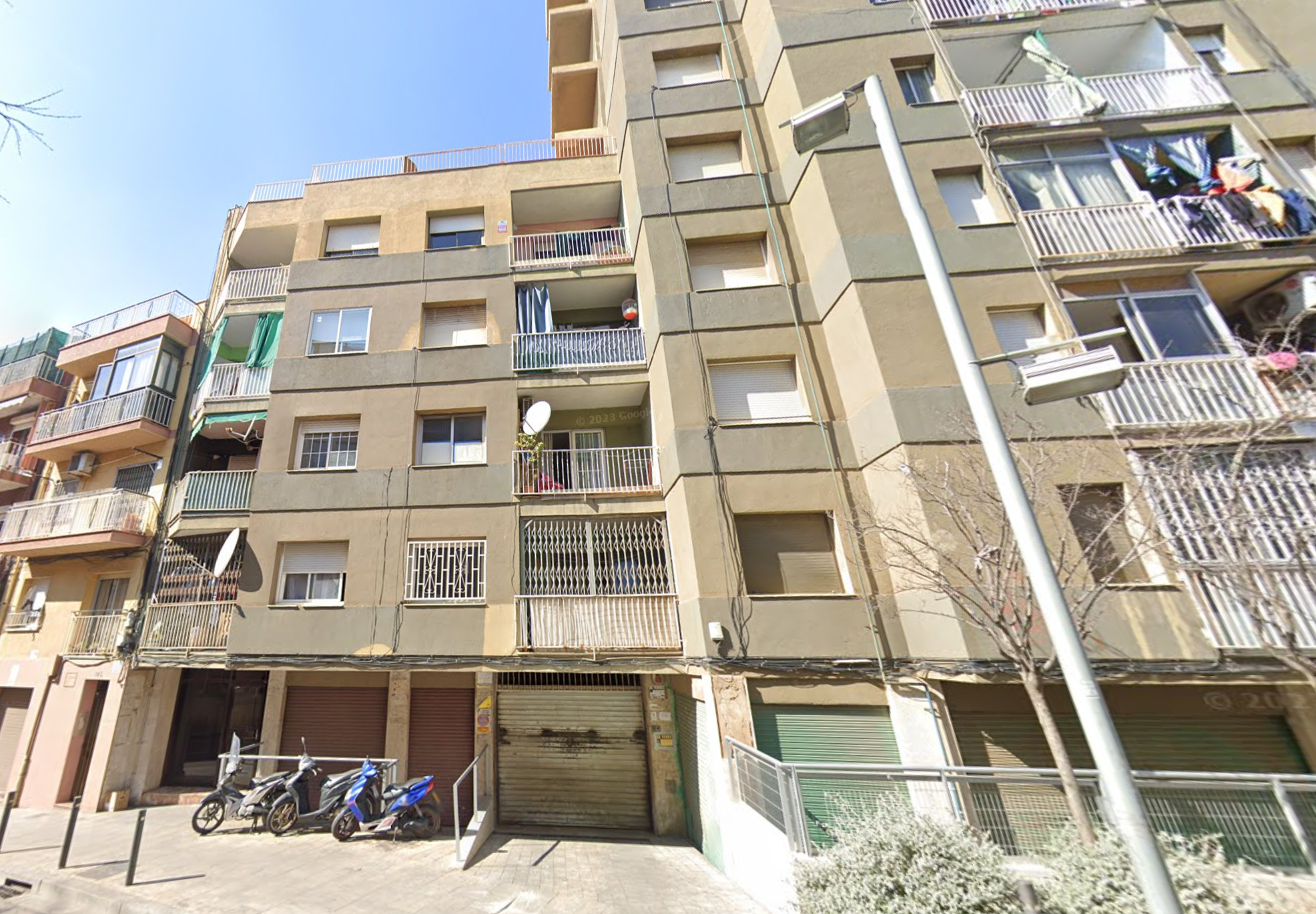 Exterior view of Flat for sale in Santa Coloma de Gramenet
