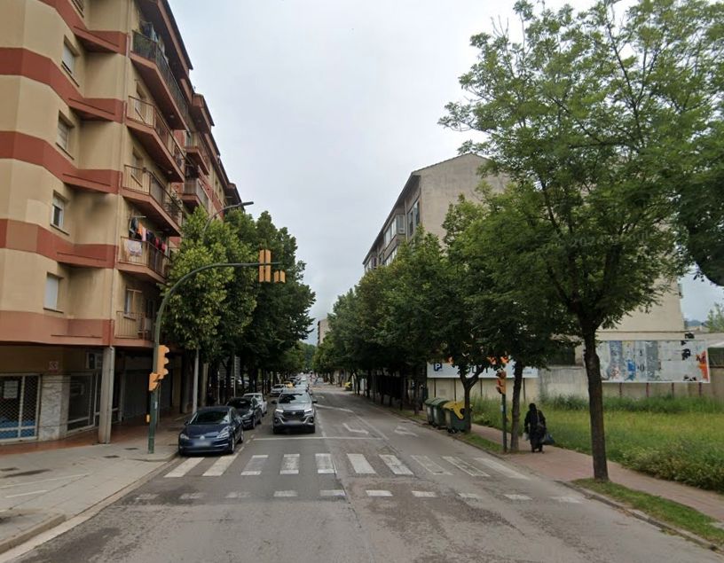 Vista exterior de Pis en venda en Olot