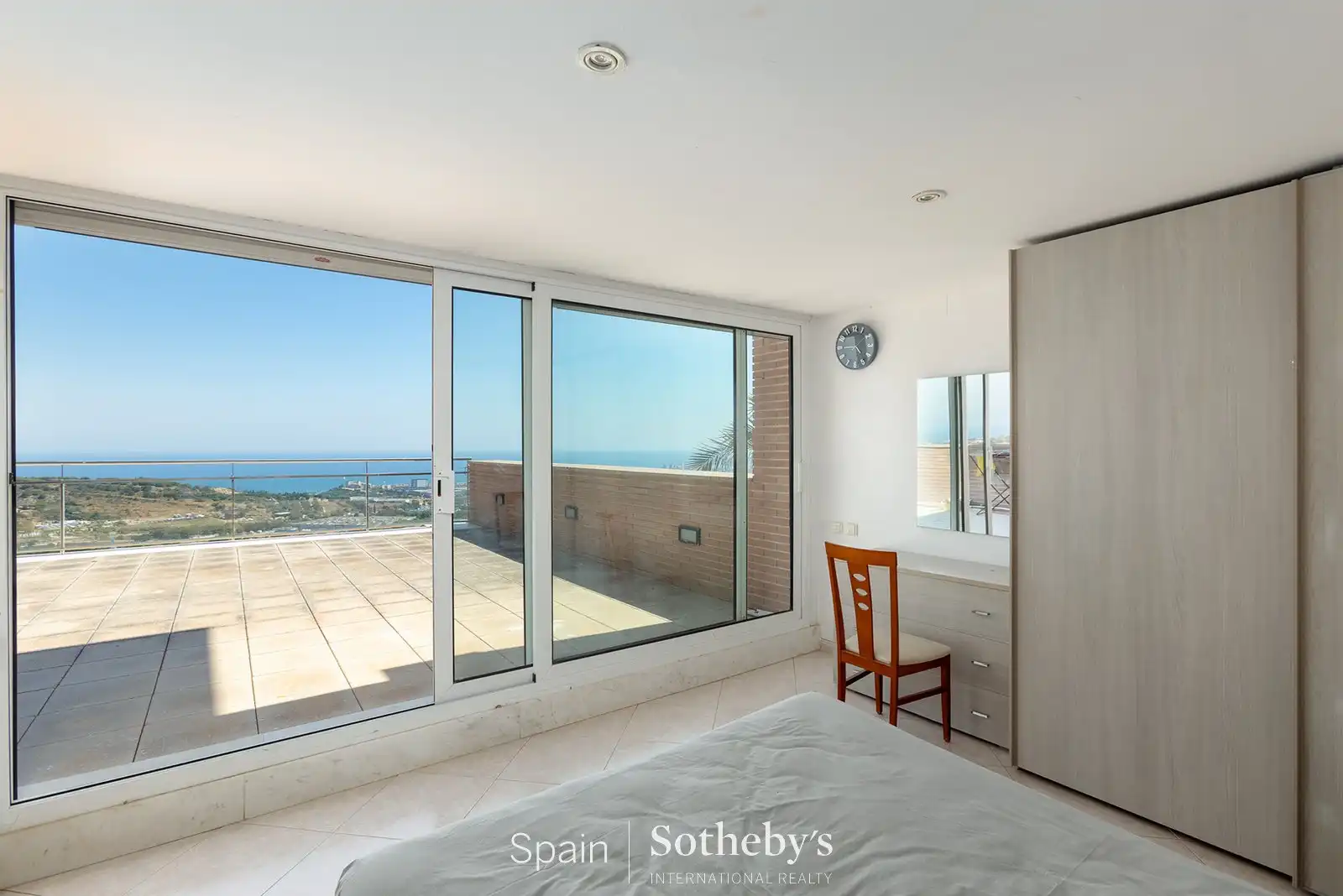 Terraza de Casa o chalet en venta en Badalona con Aire acondicionado, Calefacción y Jardín privado