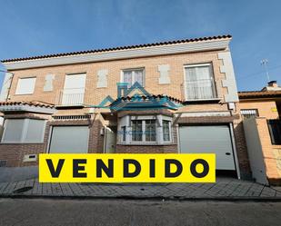 Exterior view of House or chalet for sale in Calera y Chozas  with Air Conditioner, Heating and Private garden
