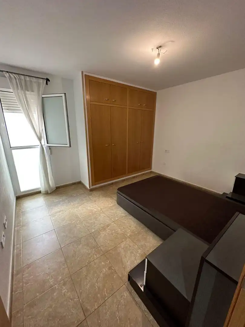 Schlafzimmer von Dachboden zum Verkauf in Murcia mit Klimaanlage, Terrasse und Abstellraum