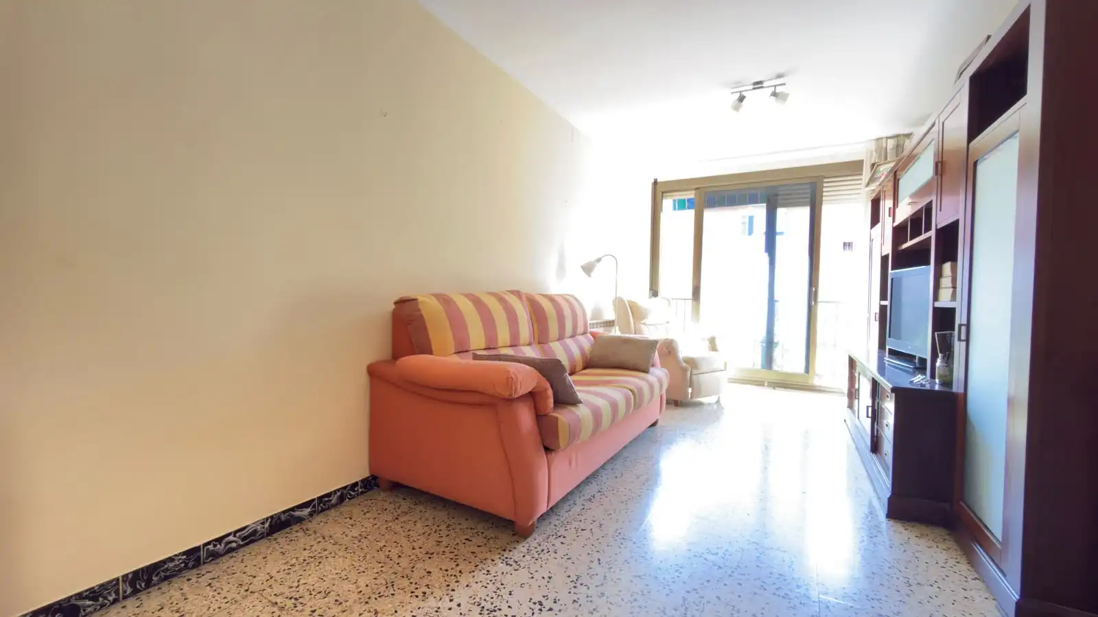 Living room of Flat for sale in Granollers  with Heating and Balcony