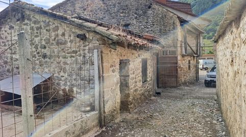 Foto 2 de Casa adosada en venta en Barrio Sopalacio, Cieza (Cantabria), Cantabria