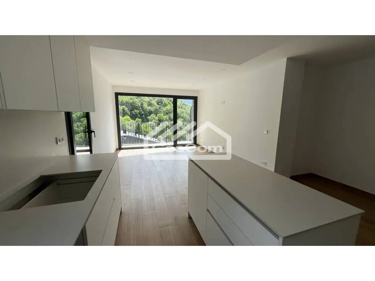 Cocina de Piso de alquiler en Escaldes – Engordany con Calefacción y Balcón