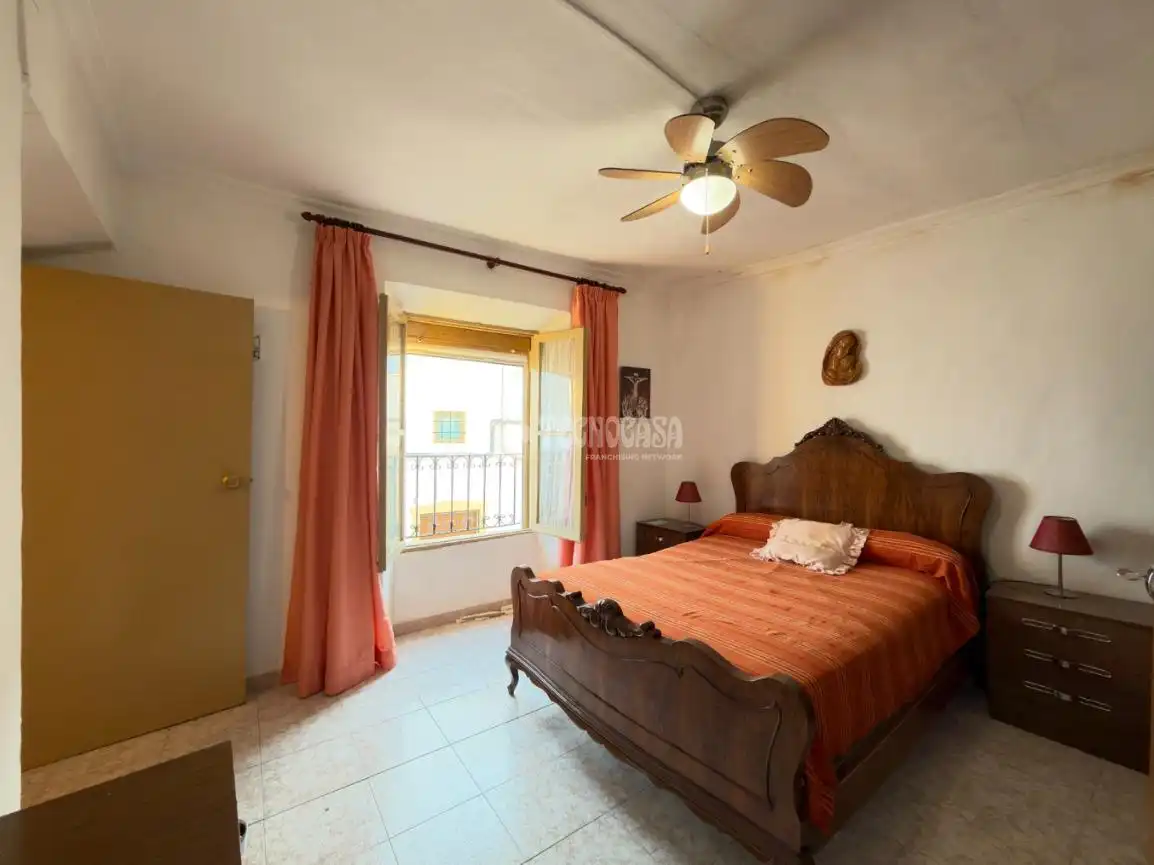 Schlafzimmer von Einfamilien-Reihenhaus zum Verkauf in Tembleque