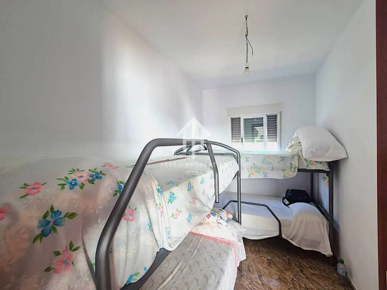 Dormitori de Casa o xalet en venda en Loja amb Terrassa i Moblat