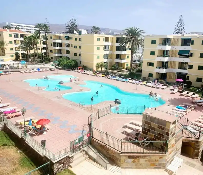 Appartement compact avec terrasse à vendre à Avenida de Italia 20, imagen 3