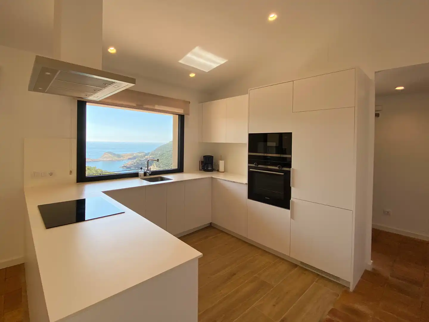 Terraced house with garden for sale in Carrer Medas, imagen 8