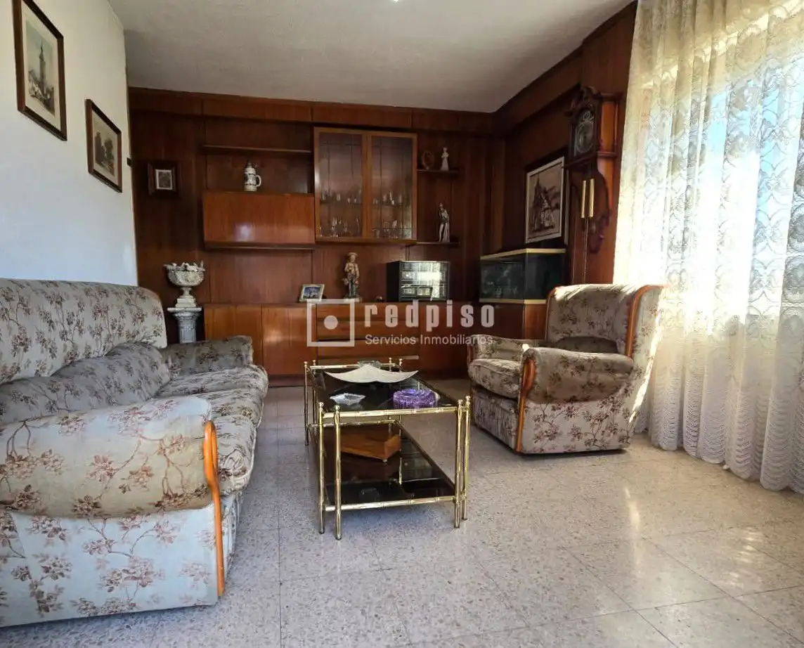 Living room of Flat for sale in Madrid  with Air Conditioner, Heating and Terrace