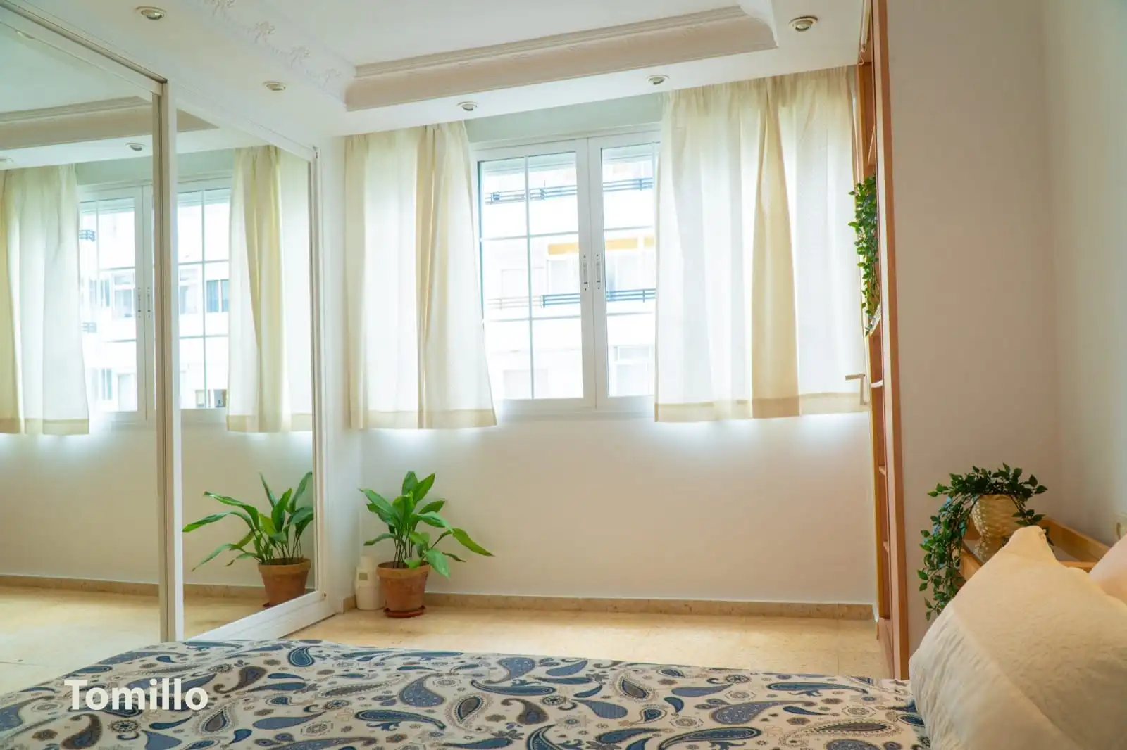 Bedroom of Flat for rent in Málaga  with Air Conditioner, Terrace and Furnished
