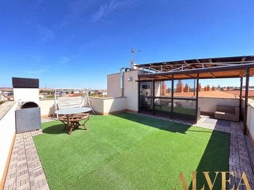 Casa in vendita a Plaza MAYOR (VENTA OLIVAR)