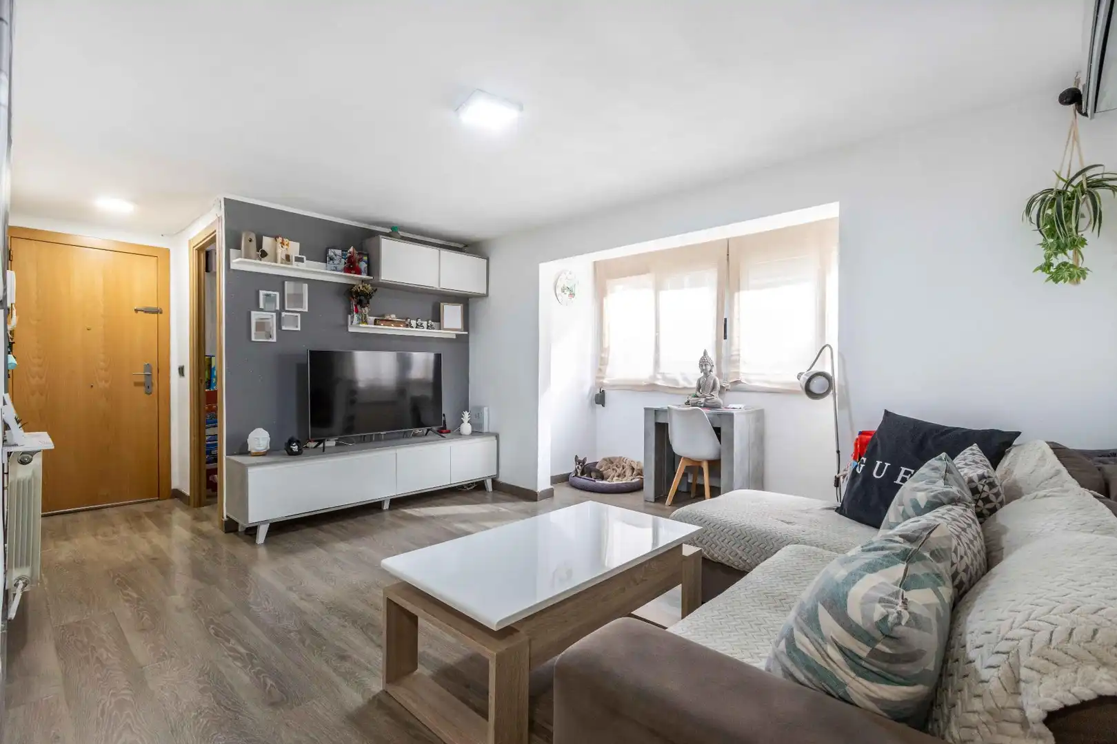 Sala d'estar de Pis en venda en Sabadell amb Calefacció i Traster