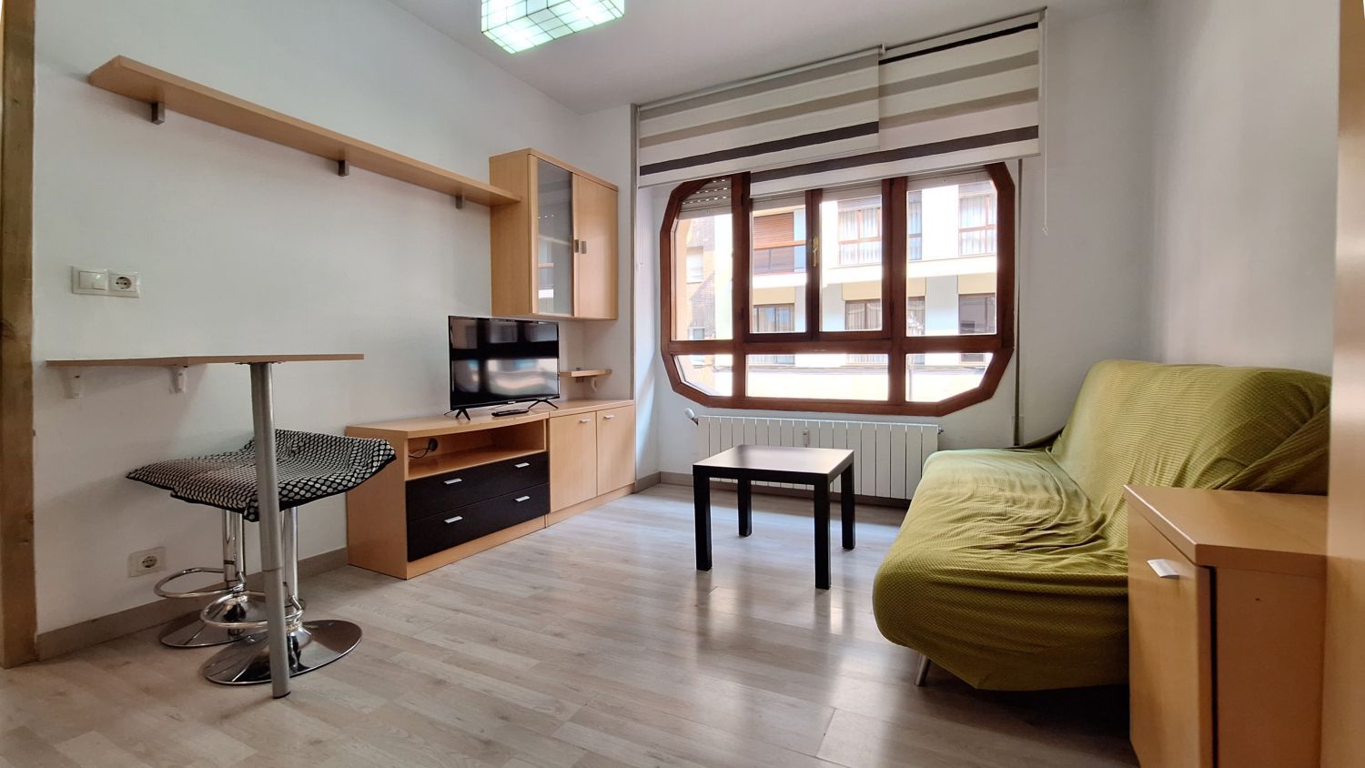 Living room of Flat to rent in Oviedo   with Heating and Furnished