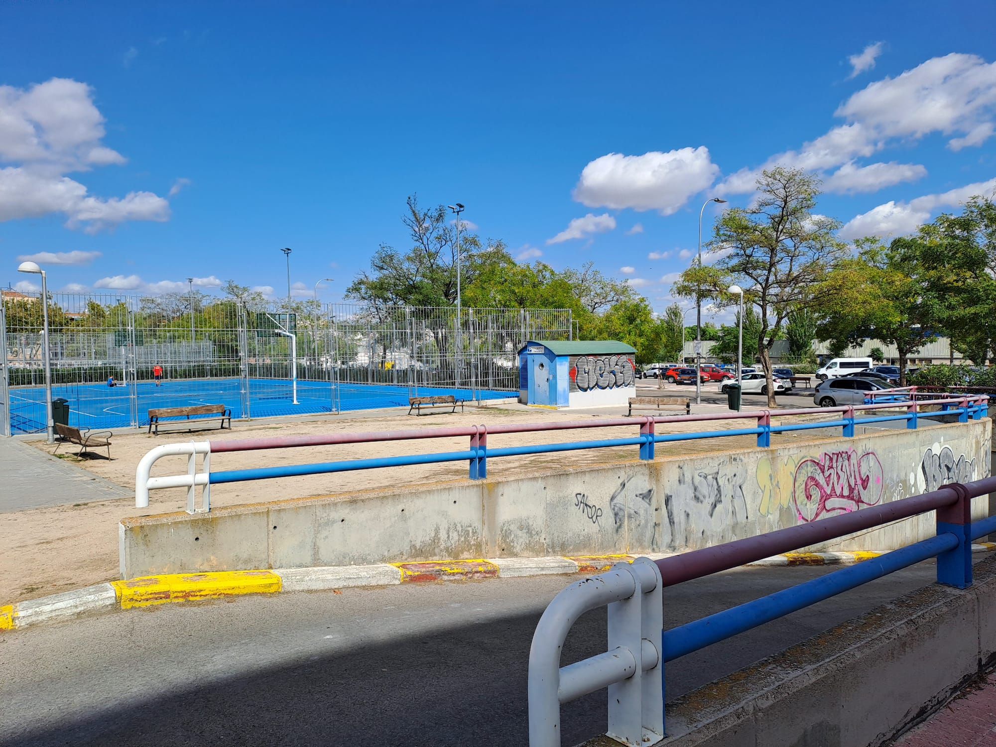 Garage for sale in Calle de la Esfinge, Canillejas