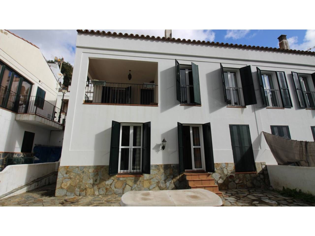 Vista exterior de Casa o chalet de alquiler en Aracena con Aire acondicionado, Calefacción y Jardín privado