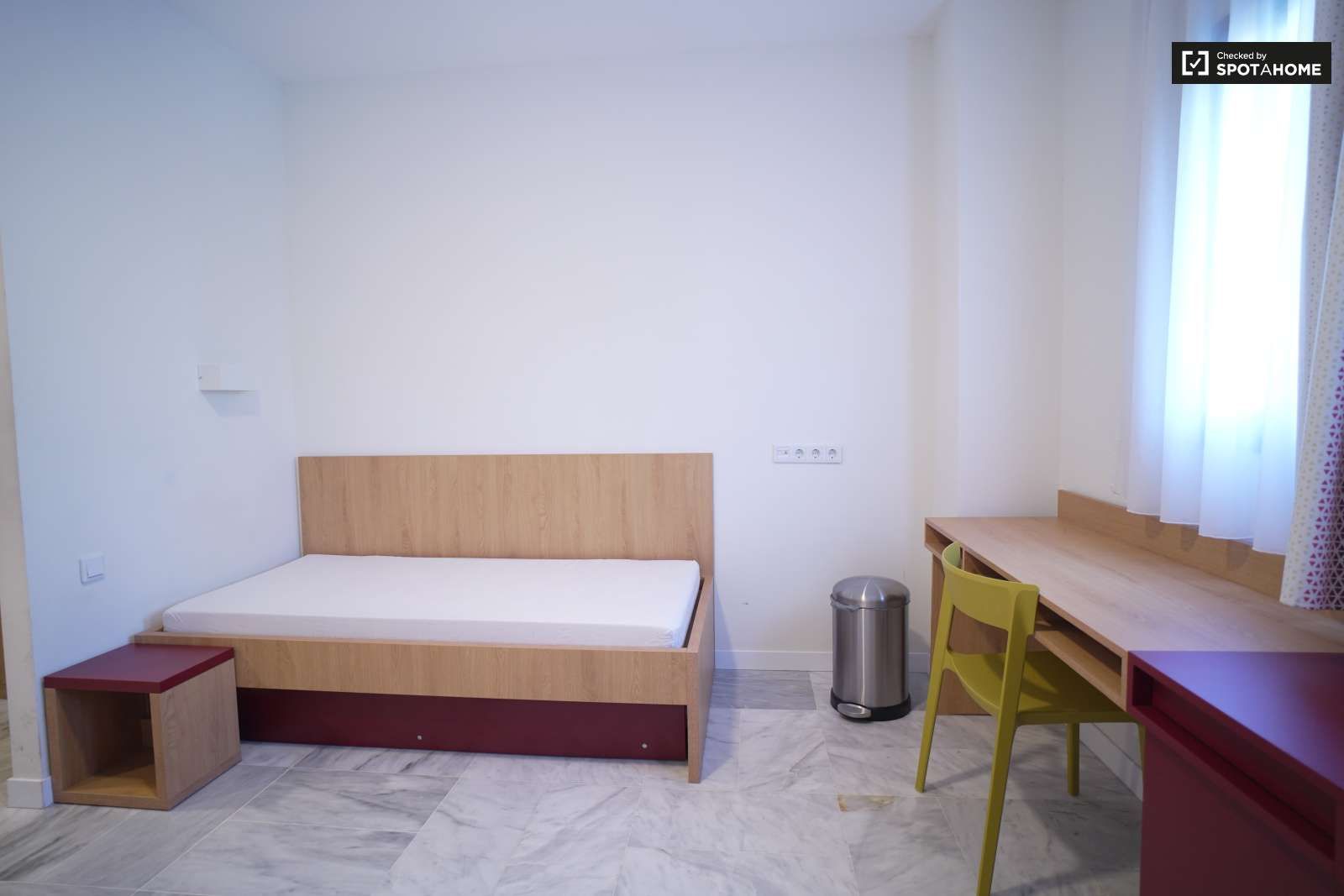 House or chalet to share in Triana Oeste