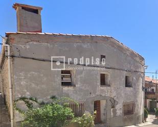 Vista exterior de Casa o xalet en venda en Peñalén