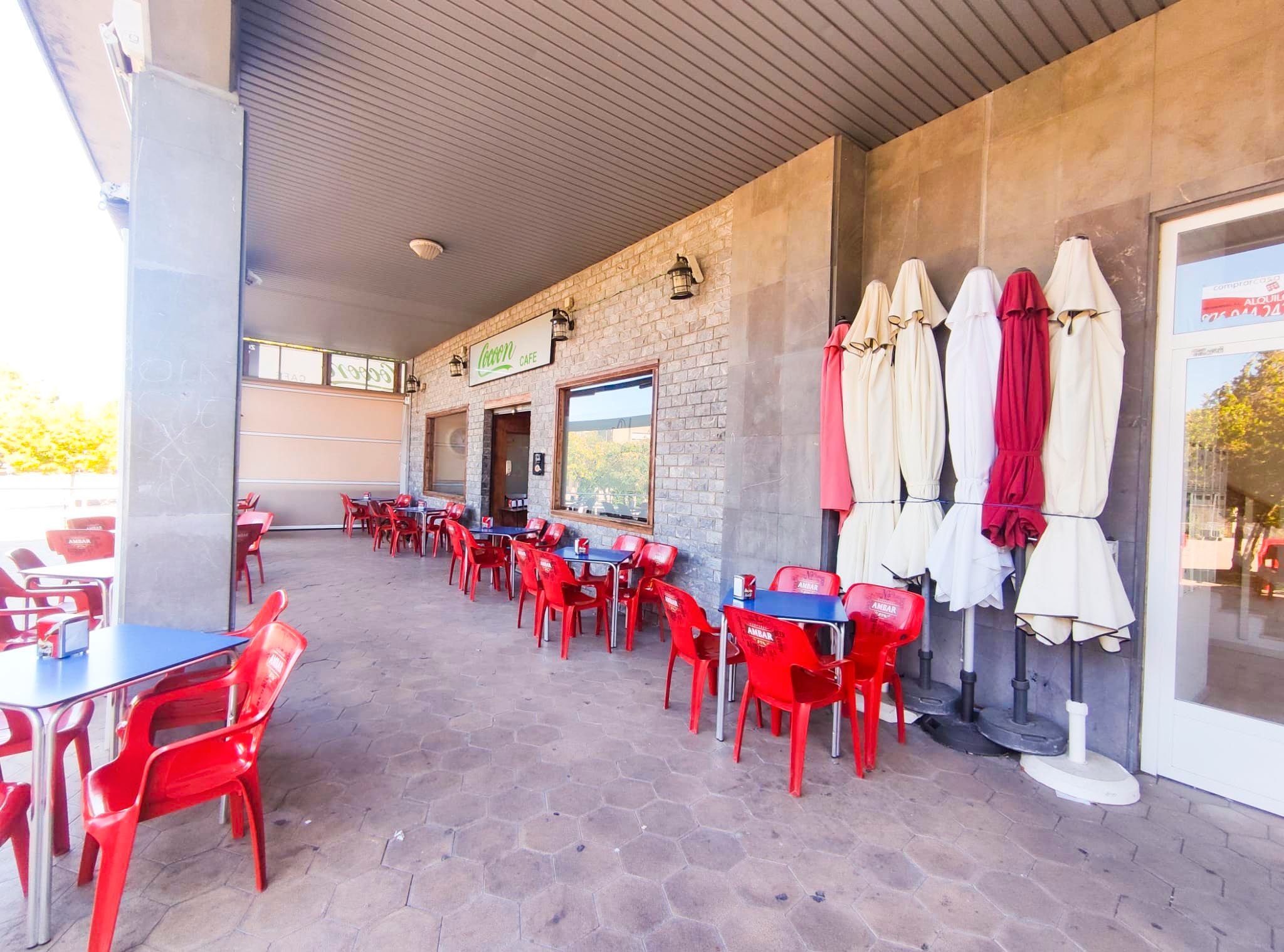 Premises to rent in Plaza Constitucion, Utebo