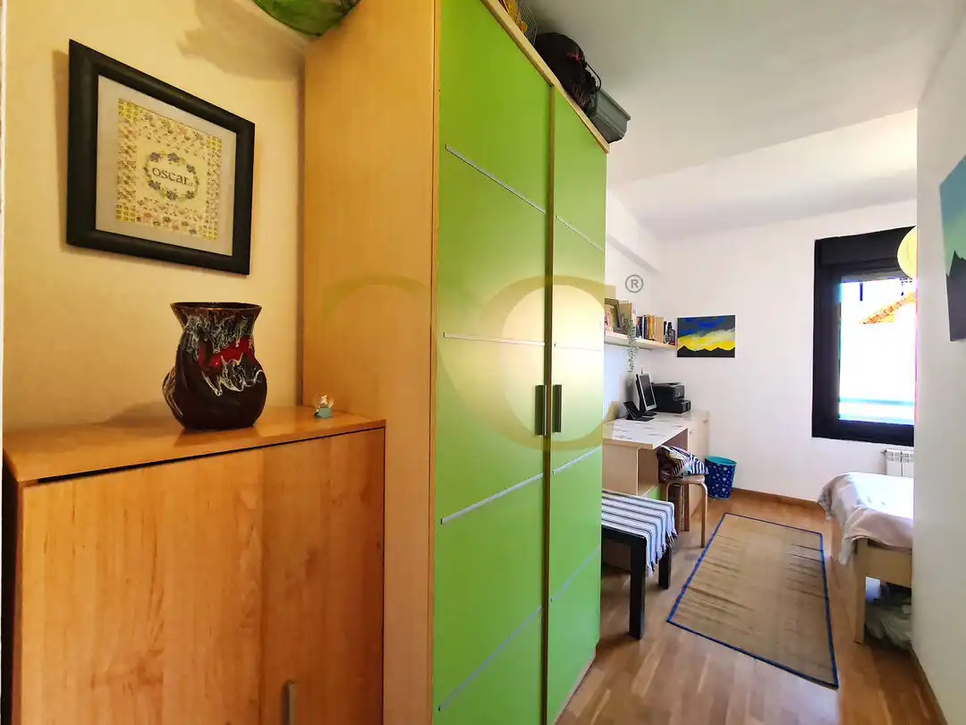 Habitación de Casa adosada en venta en Gijón  con Calefacción, Jardín privado y Terraza