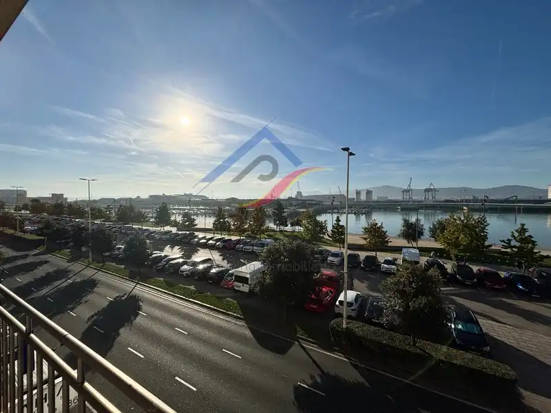 Flat with terrace to rent in Calle Marqués de la Hermida, imagen 13