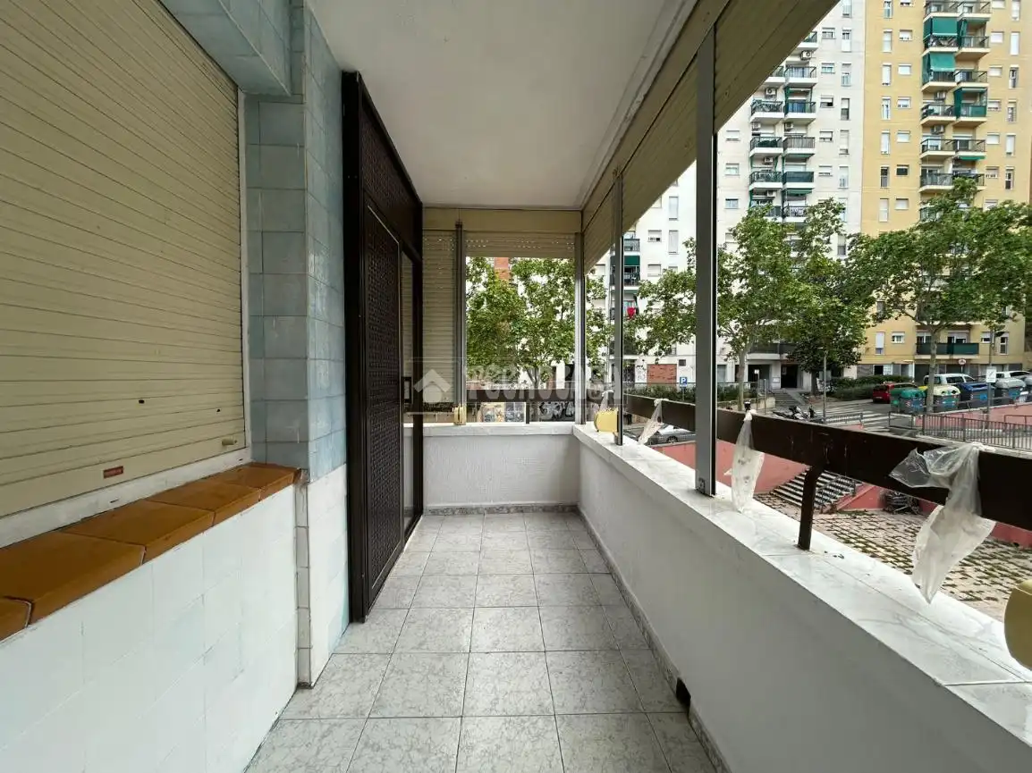 Terrassa de Pis en venda en L'Hospitalet de Llobregat amb Calefacció, Terrassa i Balcó