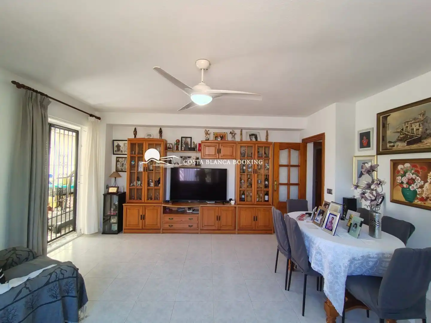 Sala de estar de Casa o chalet en venta en L'Alfàs del Pi con Aire acondicionado, Jardín privado y Terraza