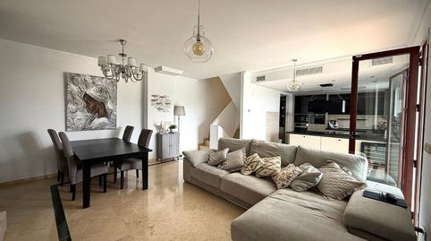 Foto 3 de Casa adosada en venda a Higuera Village, Doña Julia Golf, Casares