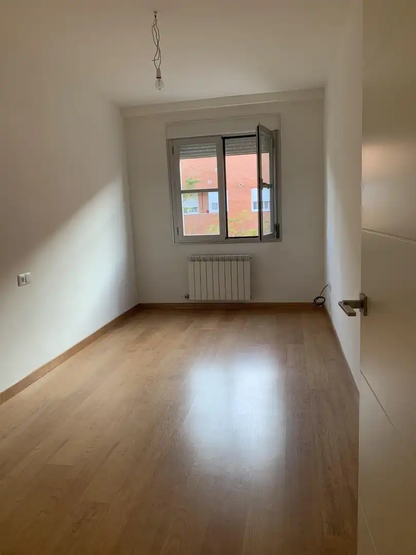 Bedroom of Flat for rent in Granada  with Air Conditioner, Heating and Terrace