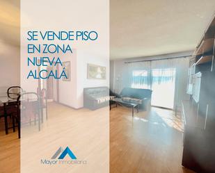 Living room of Flat for sale in Alcalá de Henares  with Heating, Terrace and Furnished