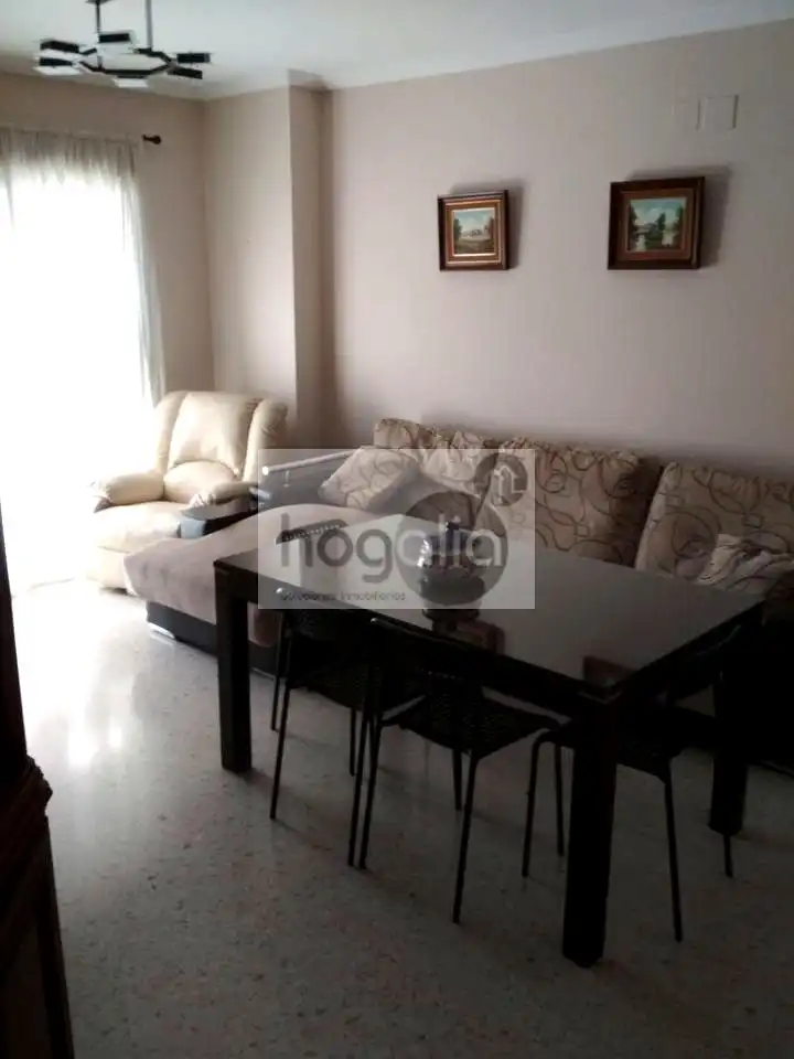 Sala de estar de Piso de alquiler en Sevilla con Aire acondicionado, Amueblado y Balcón