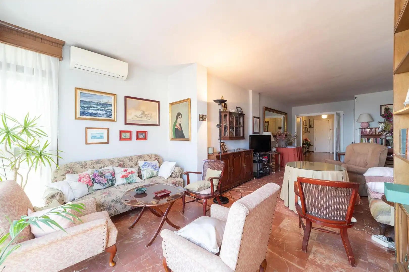 Sala de estar de Piso en venta en Málaga con Balcón