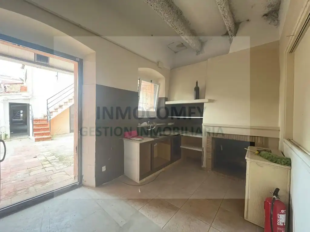 Kitchen of Houses for sale in La Bisbal d'Empordà