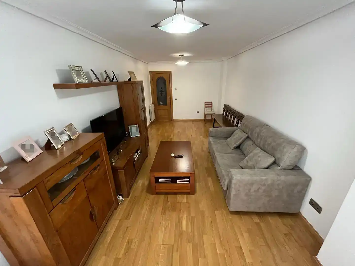 Sala de estar de Piso de alquiler en León Capital  con Parquet y Amueblado