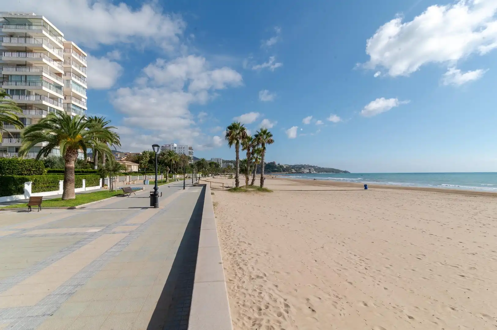 Apartamento con ascensor en venta en Passeig Marítimo Bernat Artola 30, imagen 44