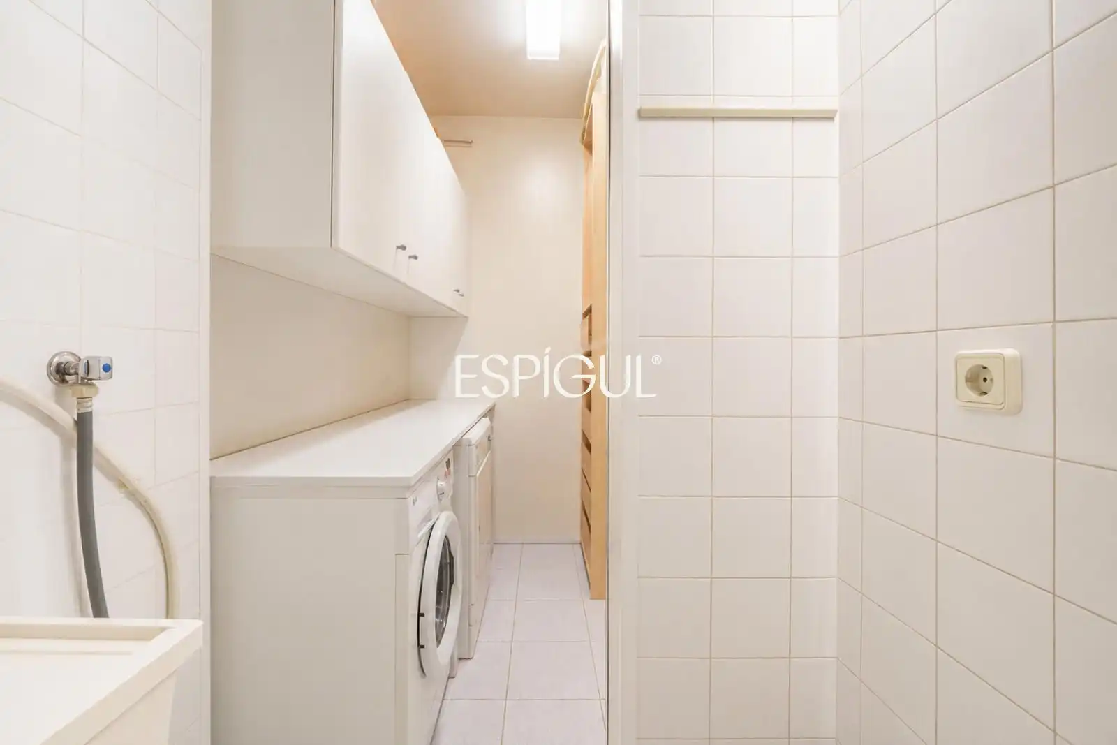 Küche von Wohnung zum Verkauf in Barcelona mit Klimaanlage, Heizung und Parkett