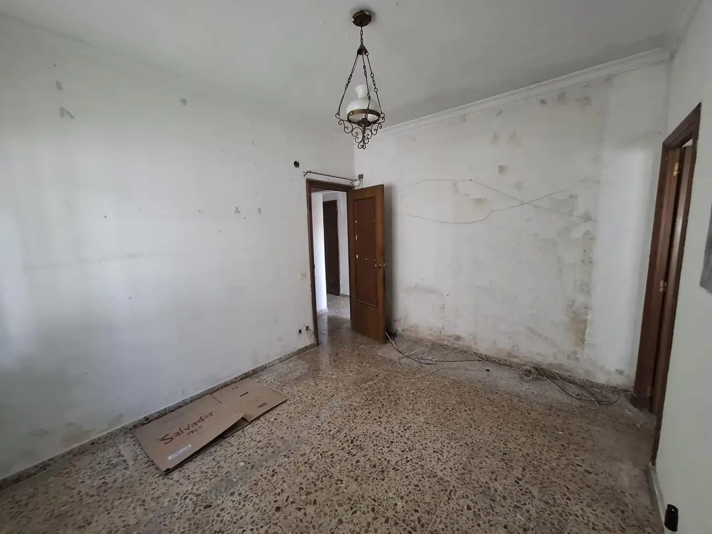 Sala d'estar de Casa o xalet en venda en Málaga amb Jardí privat i Traster