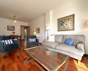 Living room of Flat to rent in  Palma de Mallorca  with Air Conditioner, Parquet flooring and Terrace