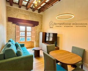 Living room of Study to rent in Salamanca Capital  with Air Conditioner, Furnished and Balcony