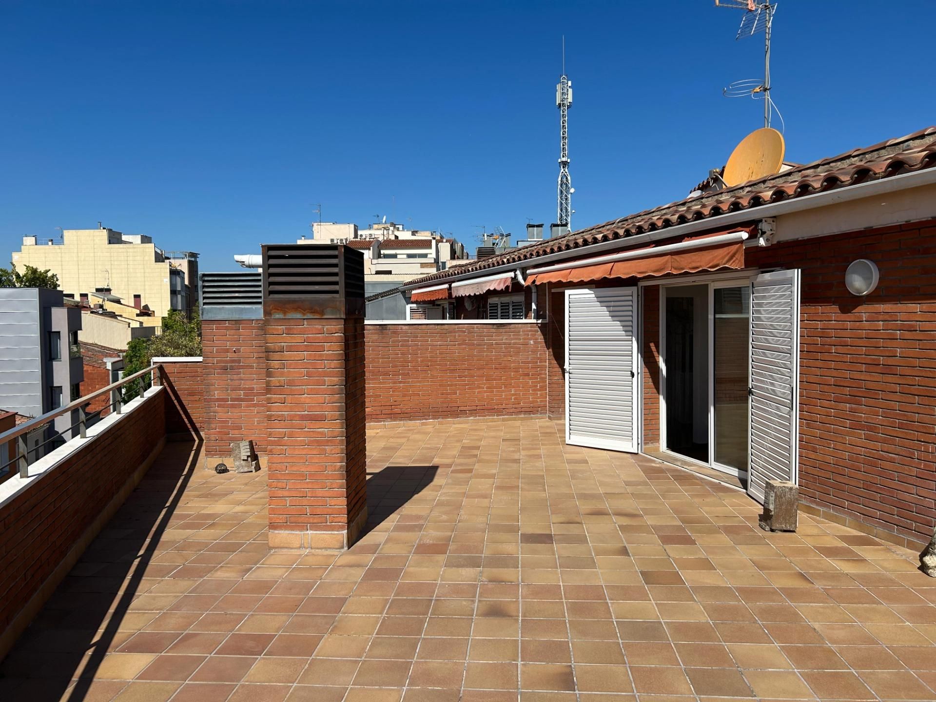 Terrassa de Àtic de lloguer en Terrassa amb Aire condicionat, Calefacció i Parquet