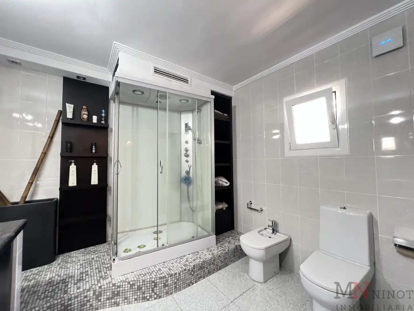 Bathroom of Houses for sale in Oropesa del Mar / Orpesa  with Air Conditioner, Heating and Terrace