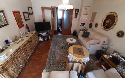 Sala d'estar de Pis en venda en Zamora Capital  amb Aire condicionat, Calefacció i Parquet