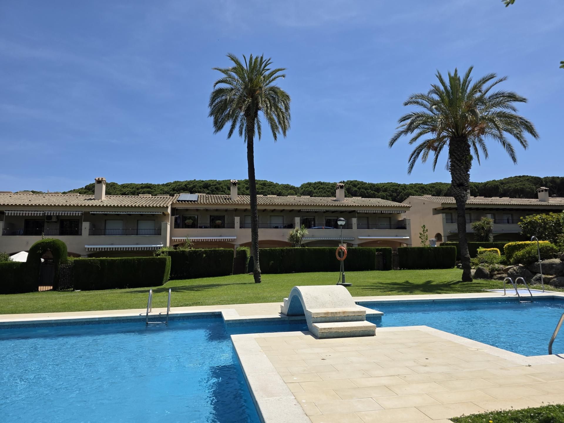 Jardí de Casa adosada en venda en Castell-Platja d'Aro amb Calefacció, Jardí privat i Piscina