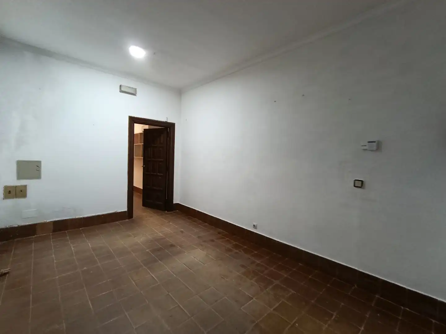 Business premises for sale in Calle Cervantes, imagen 2