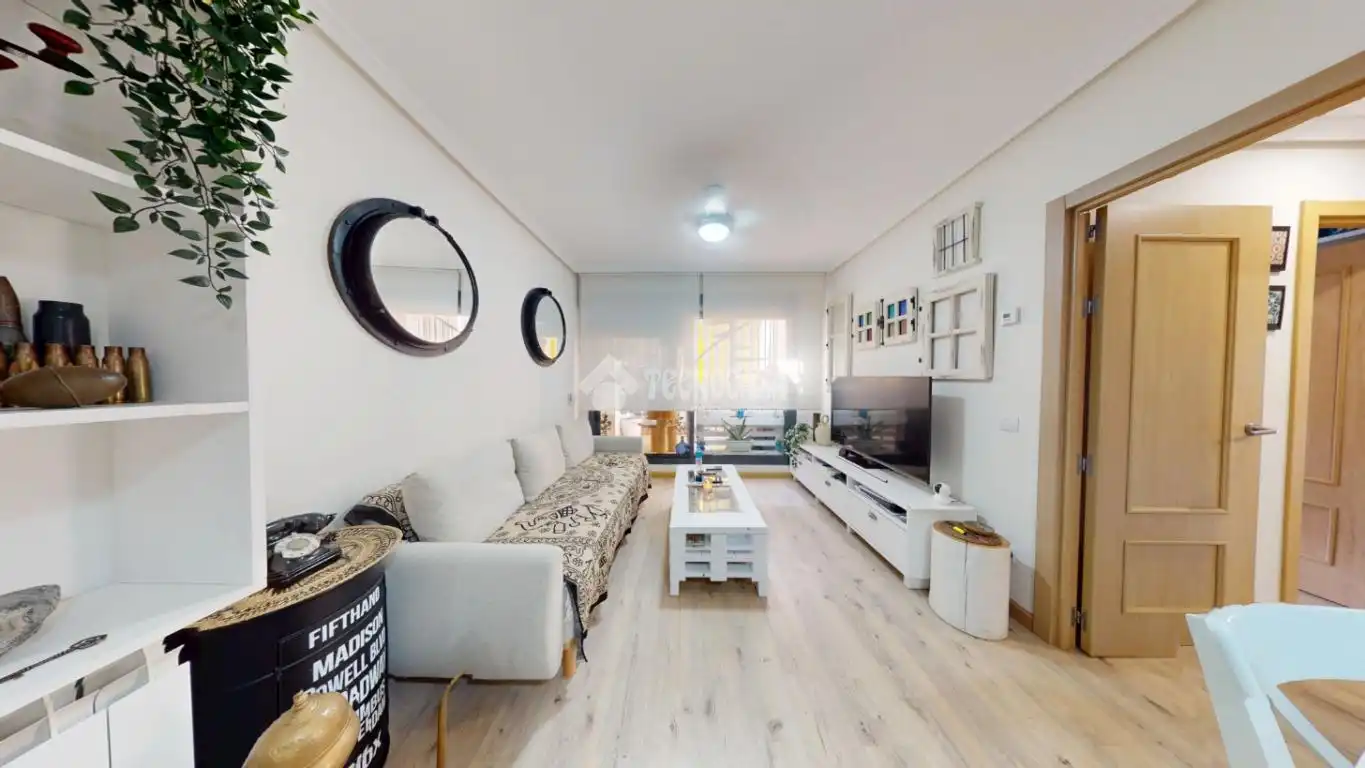 Sala de estar de Piso en venta en Azuqueca de Henares con Aire acondicionado, Calefacción y Parquet