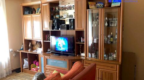 Foto 2 de Pis en venda a Mieres - Calle San Juan Bautista de la Salle, San Pedro - Siana, Asturias