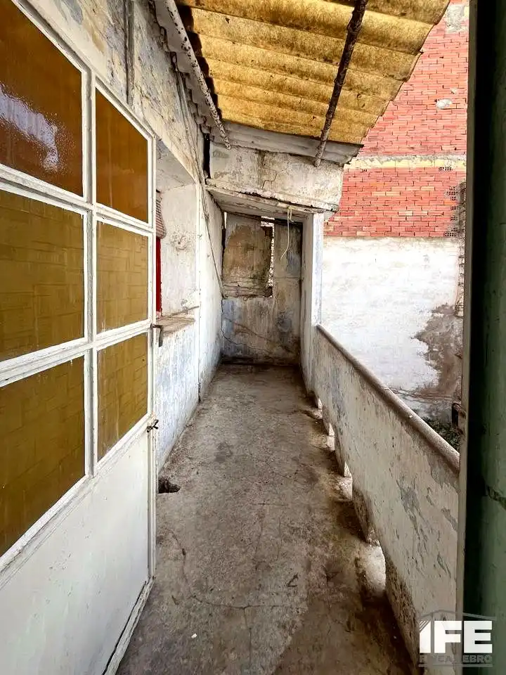 Casa o xalet en venda en Alagón amb Terrassa i Balcó