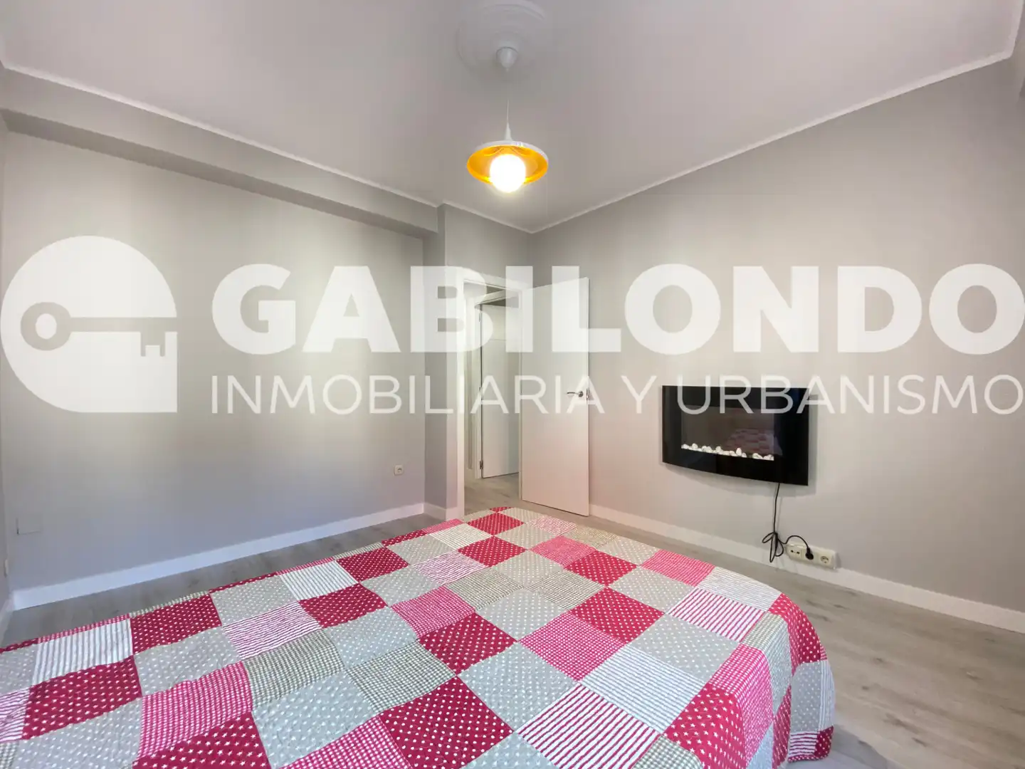 Habitación de Piso en venta en Elgoibar con Calefacción, Horno y Lavadora